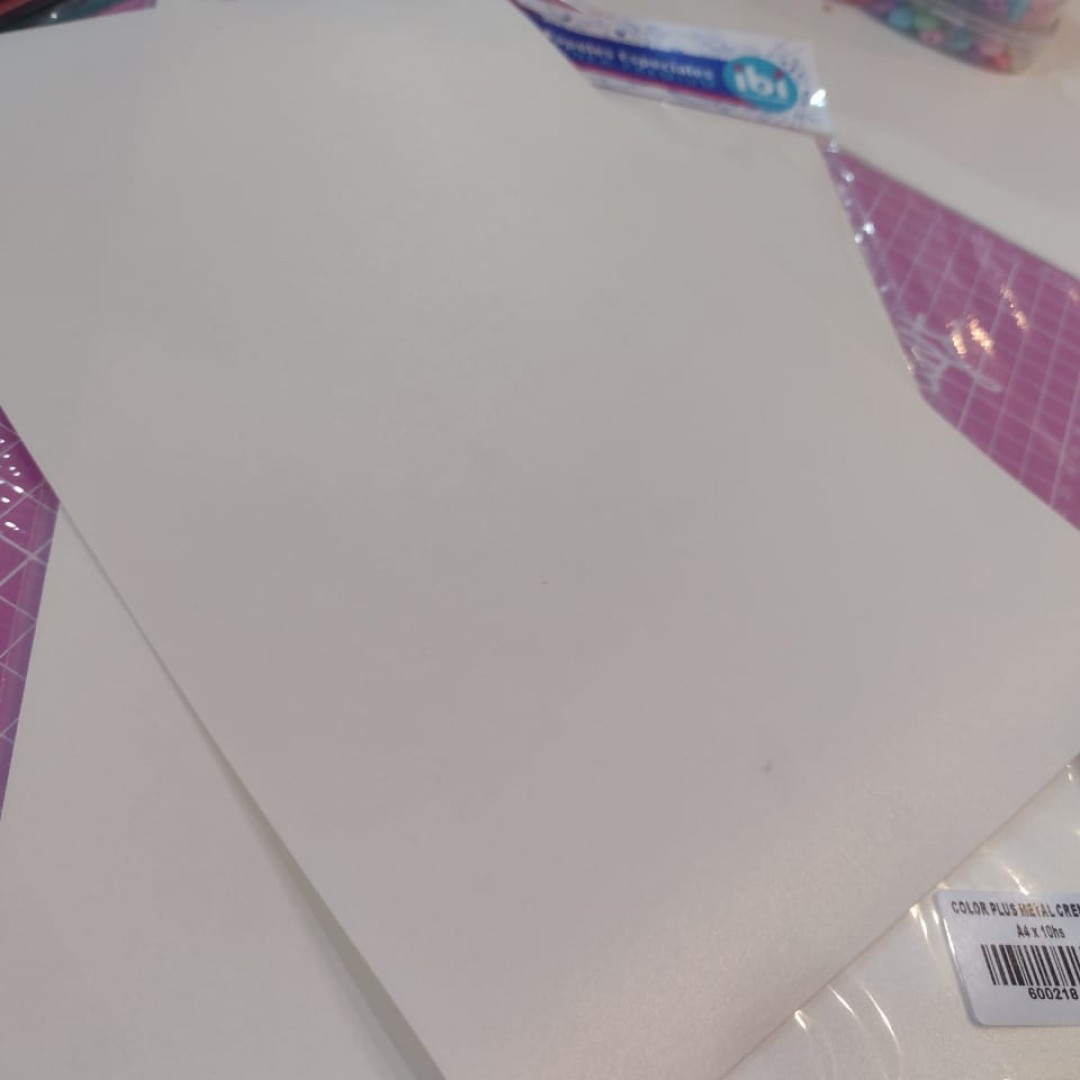 papel-perlado-metal-creme-250-grs-a4-x-10